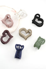 Afbeelding in Gallery-weergave laden, Hair clip deformed heart matt