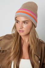 Afbeelding in Gallery-weergave laden, Multi color striped hat
