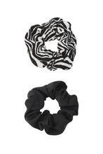 Afbeelding in Gallery-weergave laden, Scrunchie duo zebra darkness - Black and white
